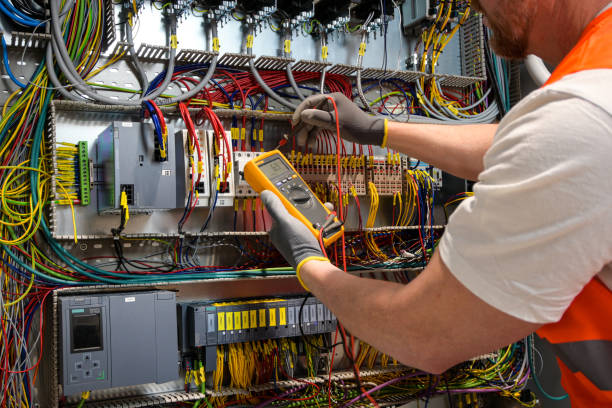 Best Electrician Near Me  in Cleburne, TX